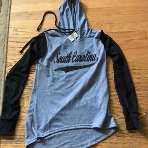 Hooded long sleeve shirt